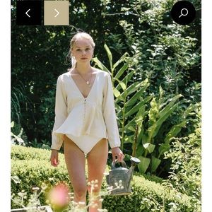 Merritt Charles Pretty Blouse